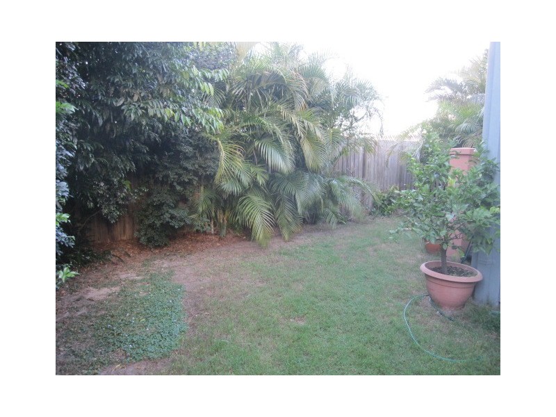 9/20 Fairway Drive, Clear Island Waters QLD 4226