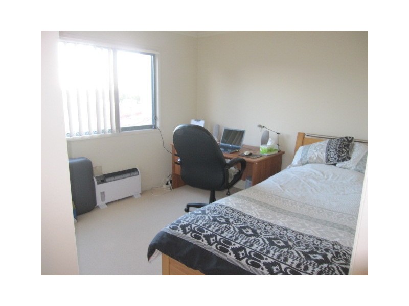 9/20 Fairway Drive, Clear Island Waters QLD 4226