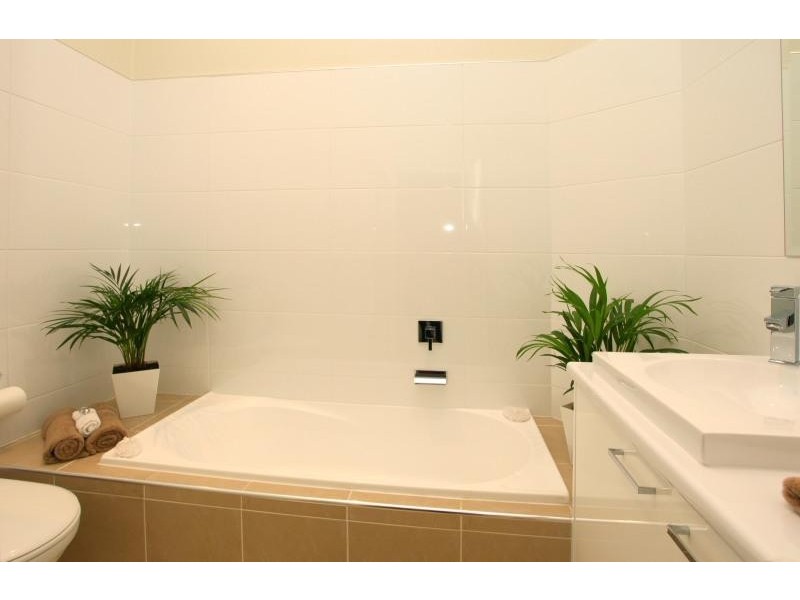 5/21 Dandenong Terrace, Robina QLD 4226