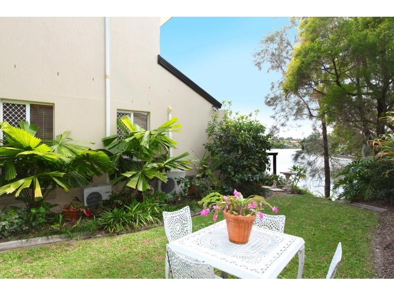 5/21 Dandenong Terrace, Robina QLD 4226