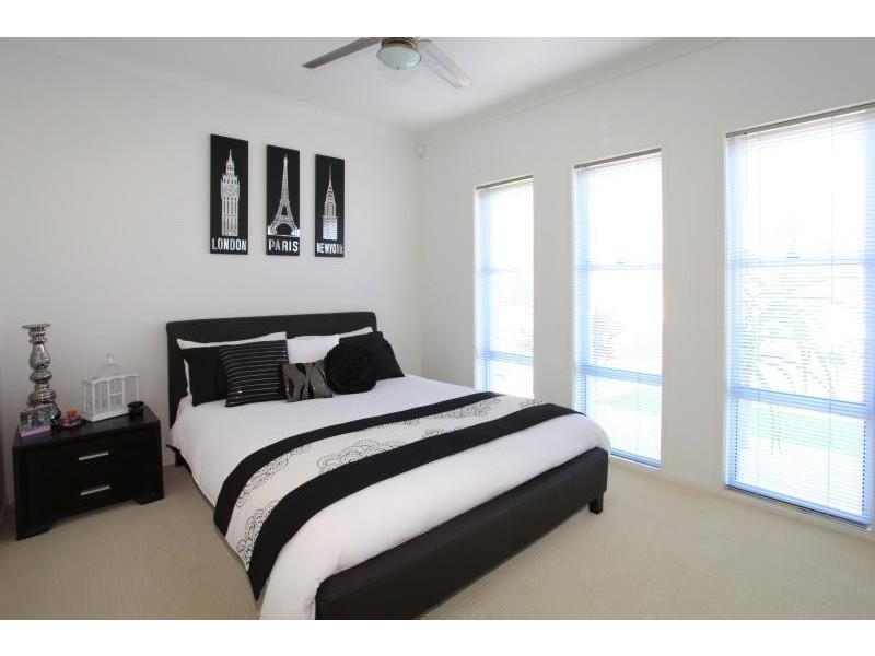 19 Northwestern Court, Varsity Lakes QLD 4227