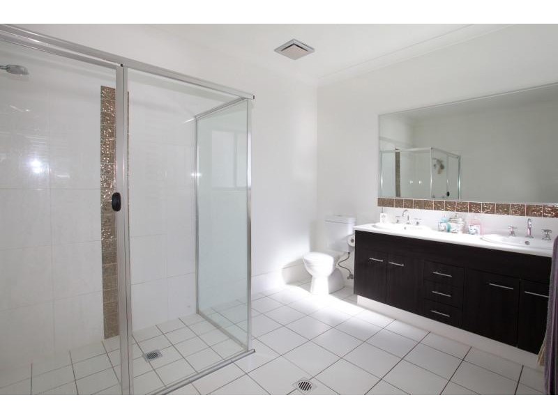 19 Northwestern Court, Varsity Lakes QLD 4227