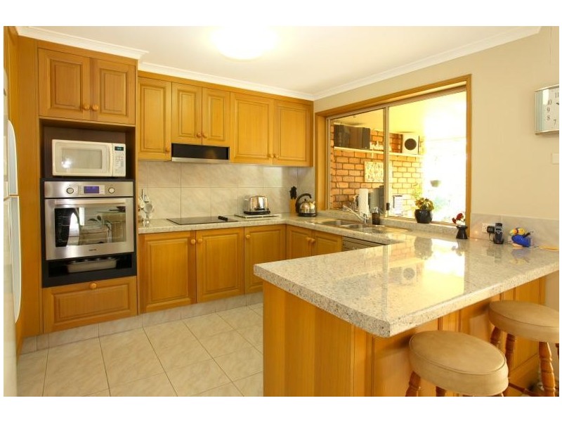 10 Oakleigh Circuit, Robina QLD 4226