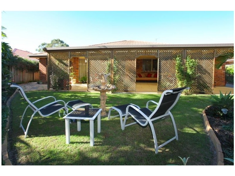 10 Oakleigh Circuit, Robina QLD 4226