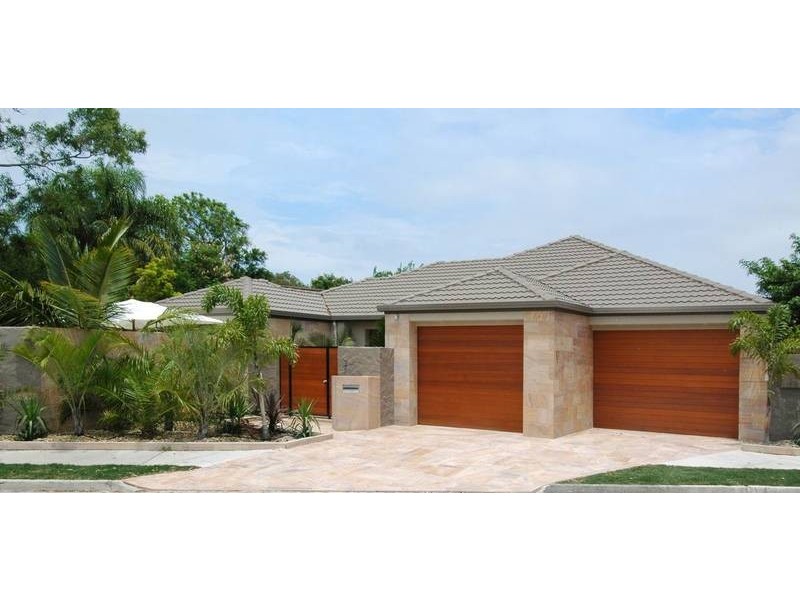 144 Rio Vista Bvd, Broadbeach Waters QLD 4218