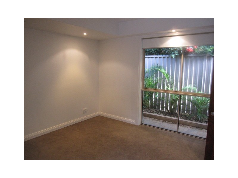 144 Rio Vista Bvd, Broadbeach Waters QLD 4218