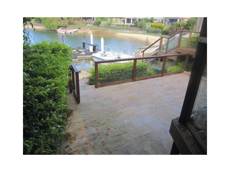 144 Rio Vista Bvd, Broadbeach Waters QLD 4218