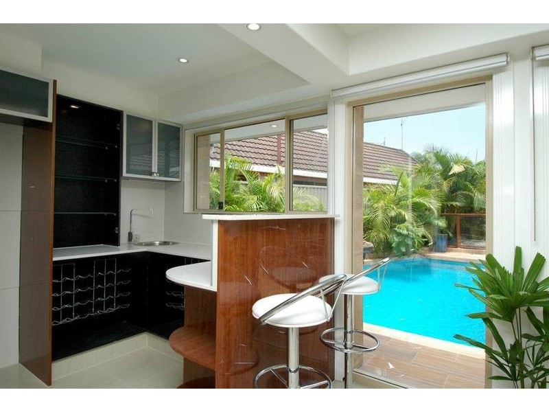 144 Rio Vista Bvd, Broadbeach Waters QLD 4218