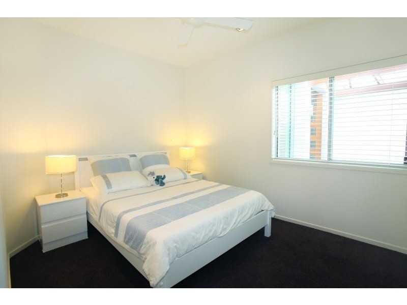 19 San Simeon Drive, Clear Island Waters QLD 4226