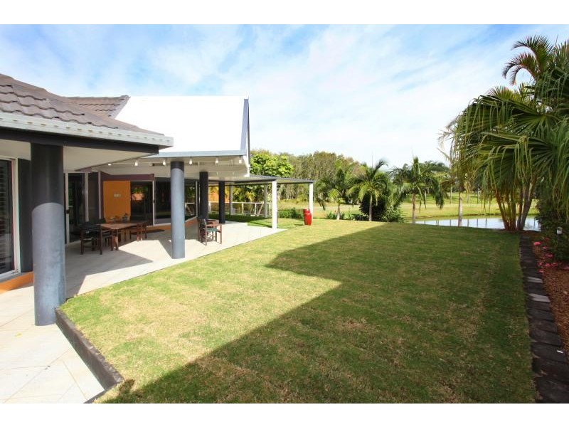55 Fairway Drive, Clear Island Waters QLD 4226