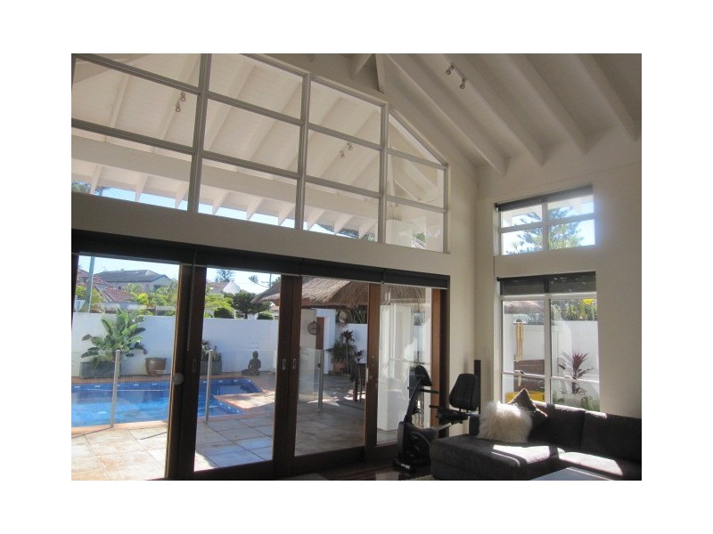 24 The Corso, Isle Of Capri QLD 4217