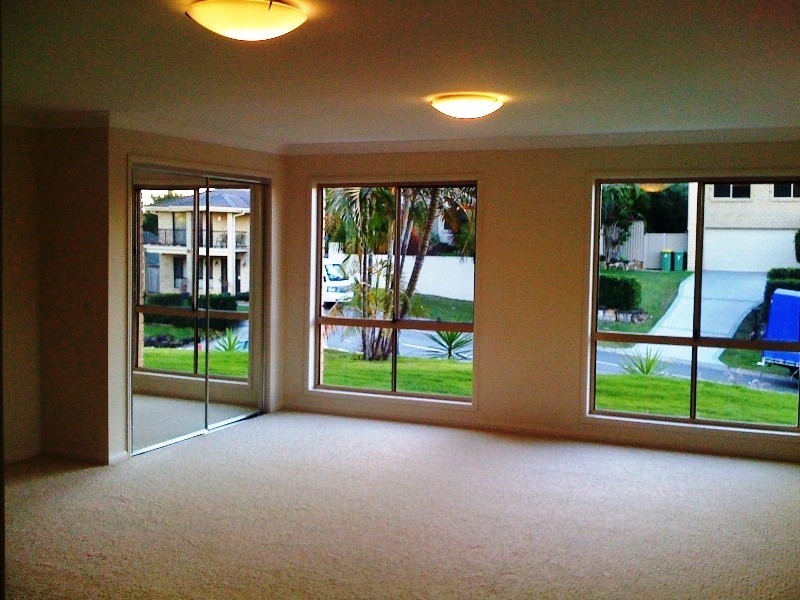 52 Armstrong Way, Highland Park QLD 4211