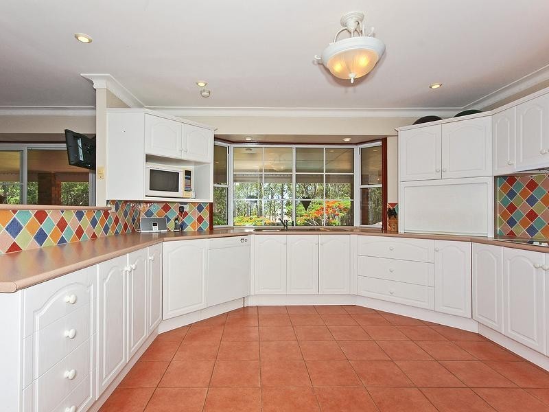 38 Walker Drive, Worongary QLD 4213