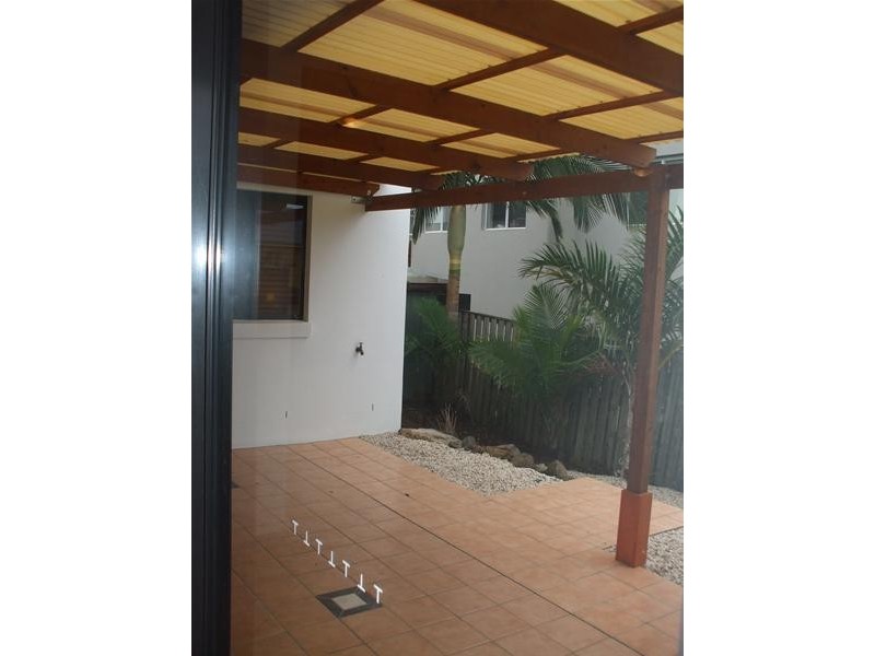1 Tahoe Place, Varsity Lakes QLD 4227