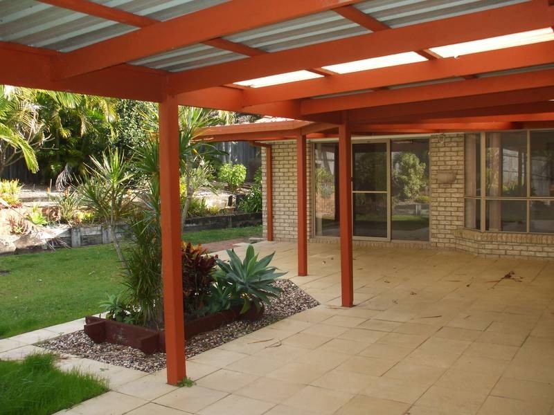 25 Outrigger Drive, Robina QLD 4226