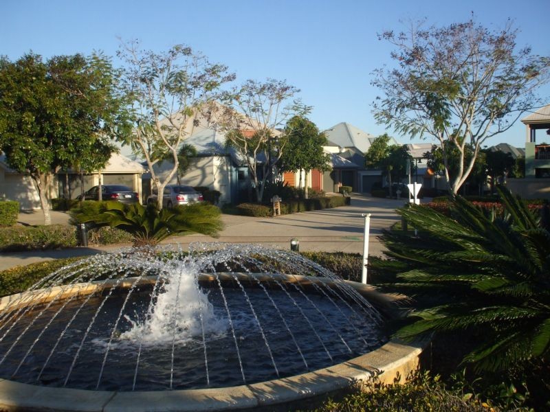 2034/ The Vistas Drive, Carrara QLD 4211