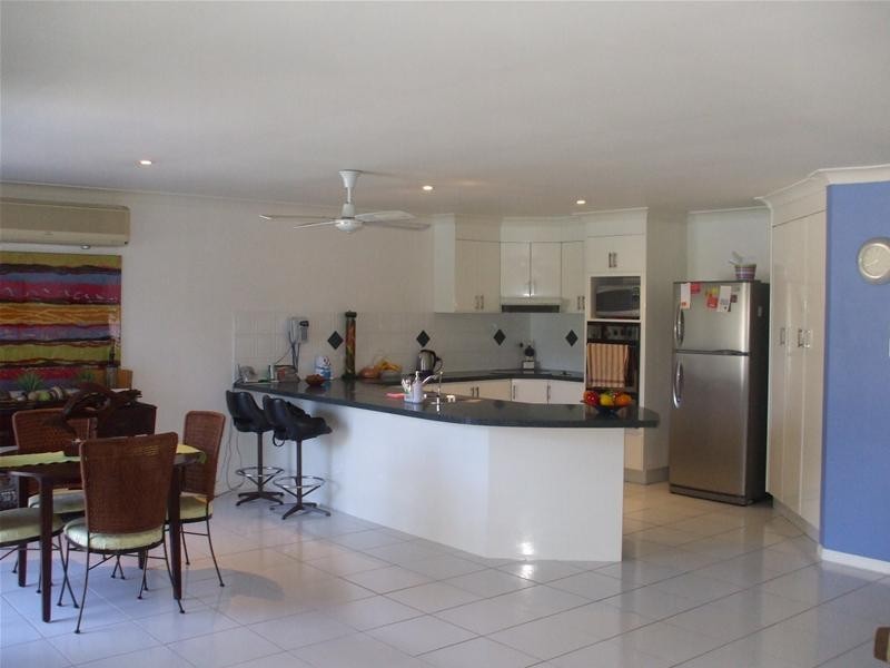 9 Port Jackson Boulevard, Clear Island Waters QLD 4226