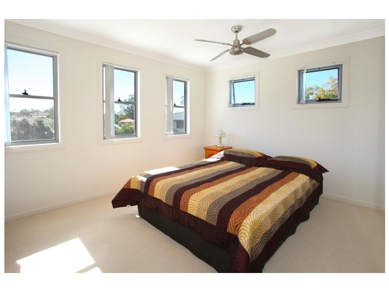 9 Oxford Court, Robina QLD 4226