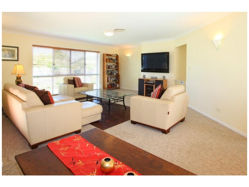 1 Kuranda Drive, Robina QLD 4226