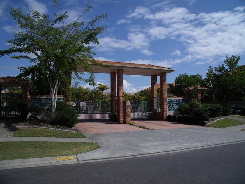 5/21 Regensberg Close, Varsity Lakes QLD 4227