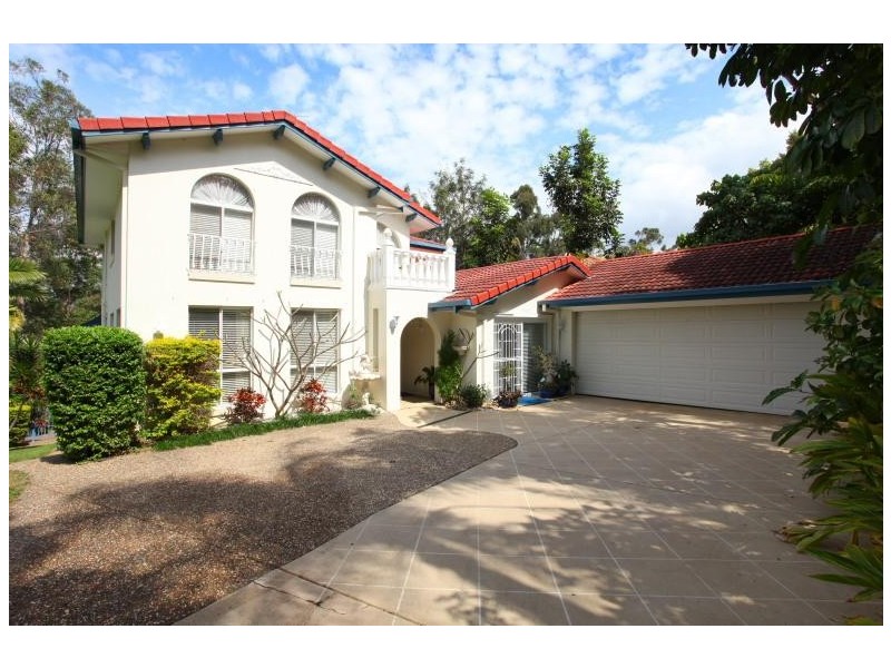 26 Federal Place, Robina QLD 4226