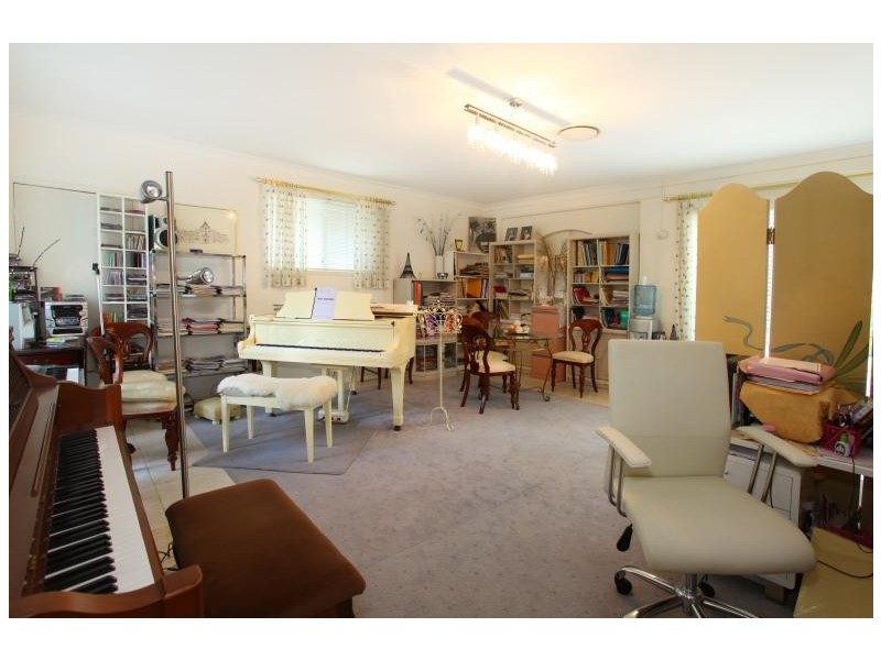 26 Federal Place, Robina QLD 4226