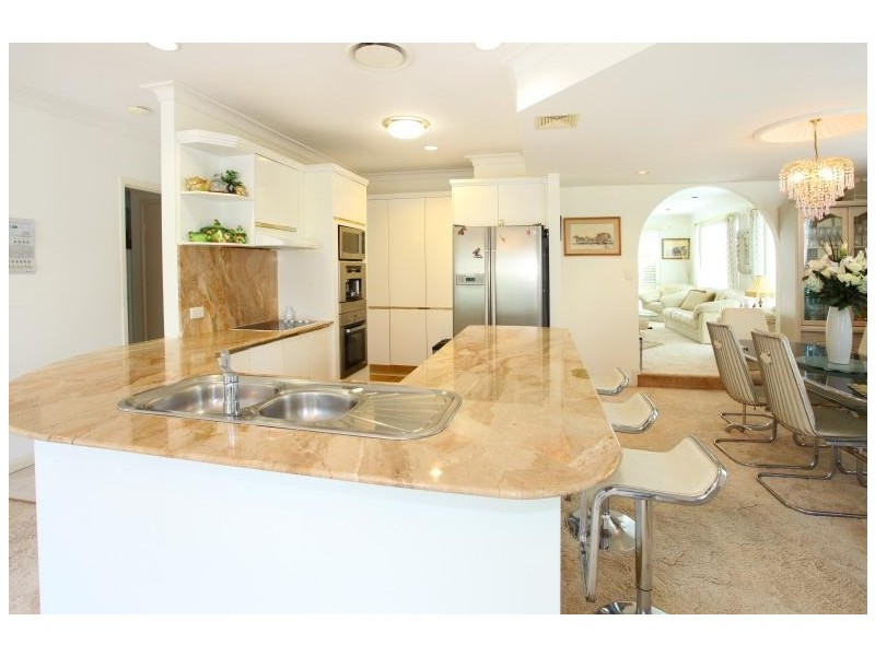 26 Federal Place, Robina QLD 4226