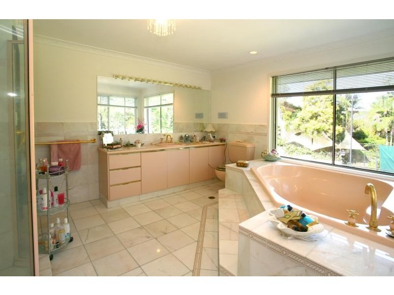 26 Federal Place, Robina QLD 4226