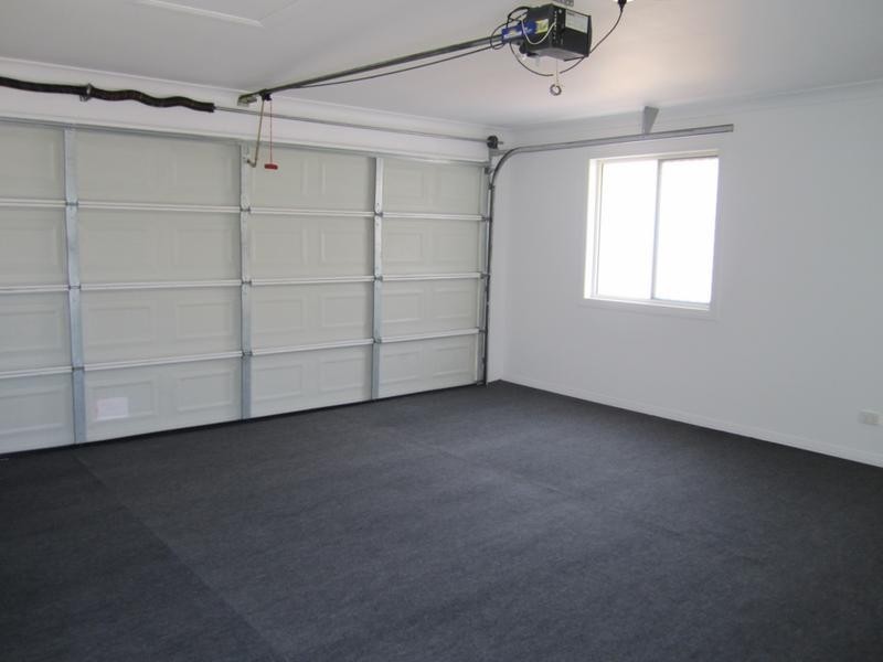 13 Manor Close, Robina QLD 4226