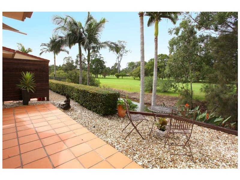 125 Santa Cruz Boulevard, Clear Island Waters QLD 4226