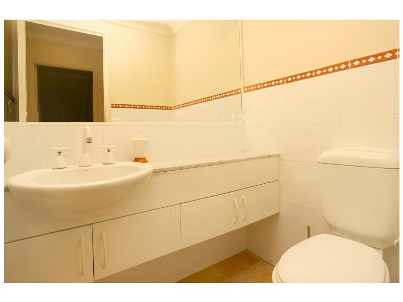 125 Santa Cruz Boulevard, Clear Island Waters QLD 4226