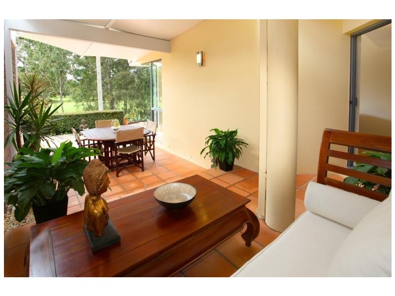 125 Santa Cruz Boulevard, Clear Island Waters QLD 4226