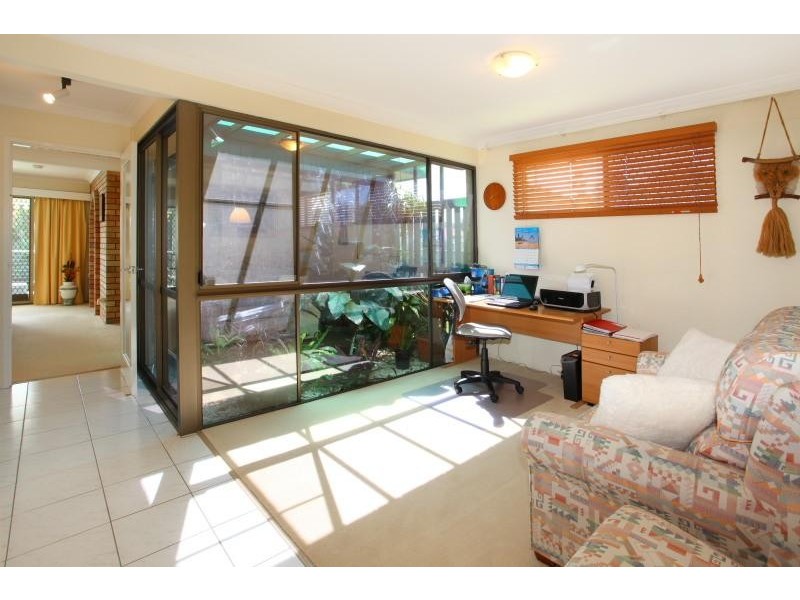 7/37 Hooker Boulevard, Broadbeach Waters QLD 4218