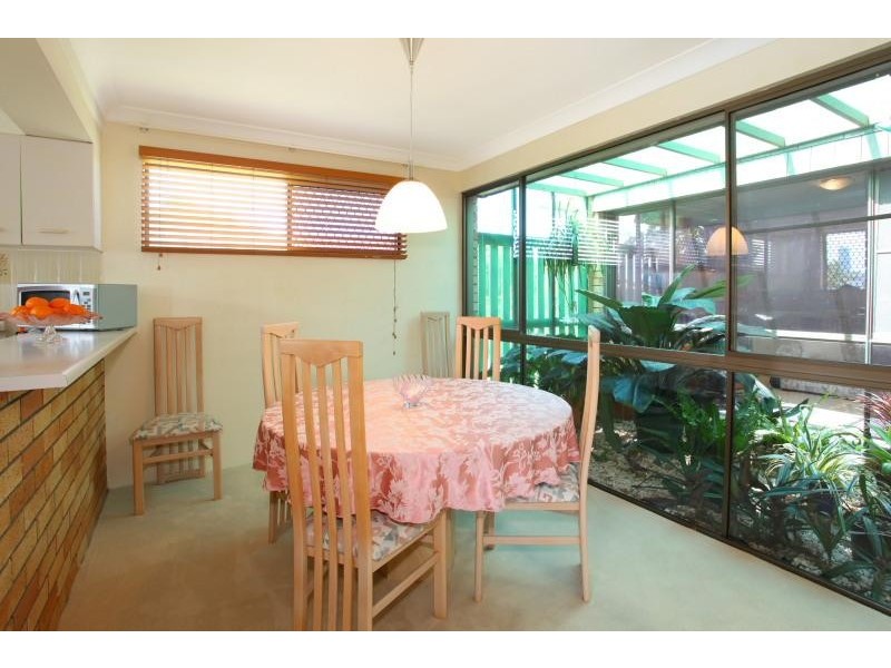 7/37 Hooker Boulevard, Broadbeach Waters QLD 4218