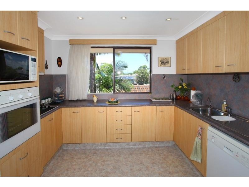 3/53 Karbunya Street, Mermaid Waters QLD 4218