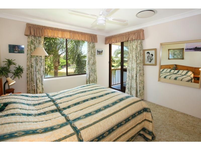 3/53 Karbunya Street, Mermaid Waters QLD 4218