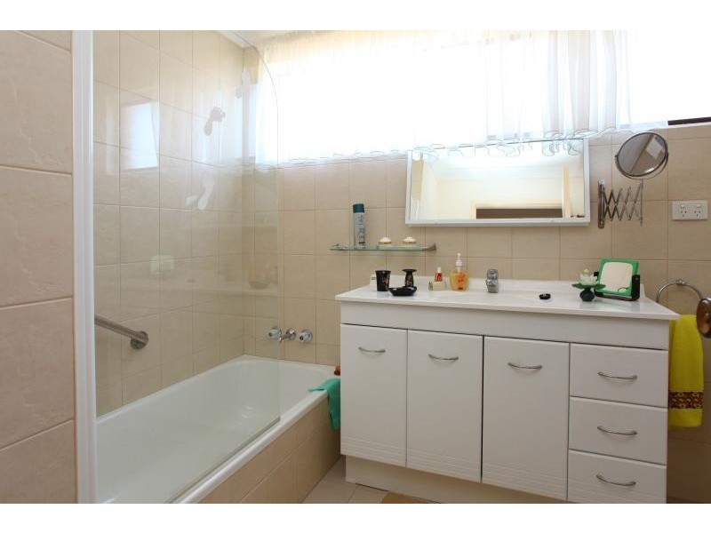 3/53 Karbunya Street, Mermaid Waters QLD 4218