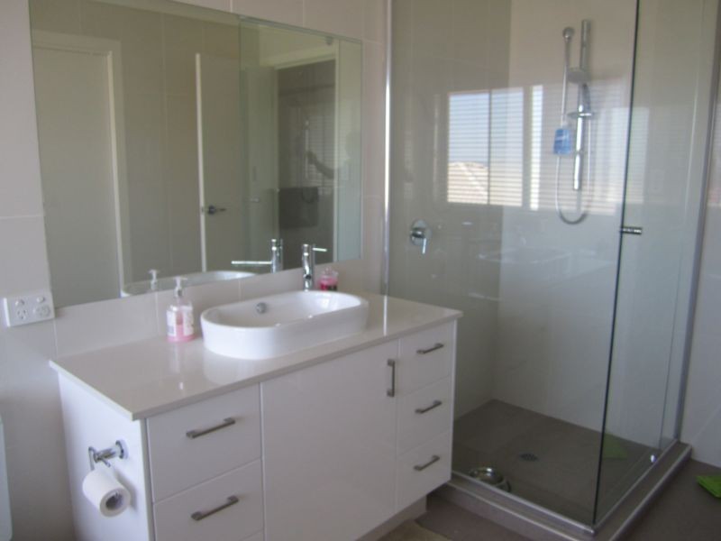 Highland Park QLD 4211