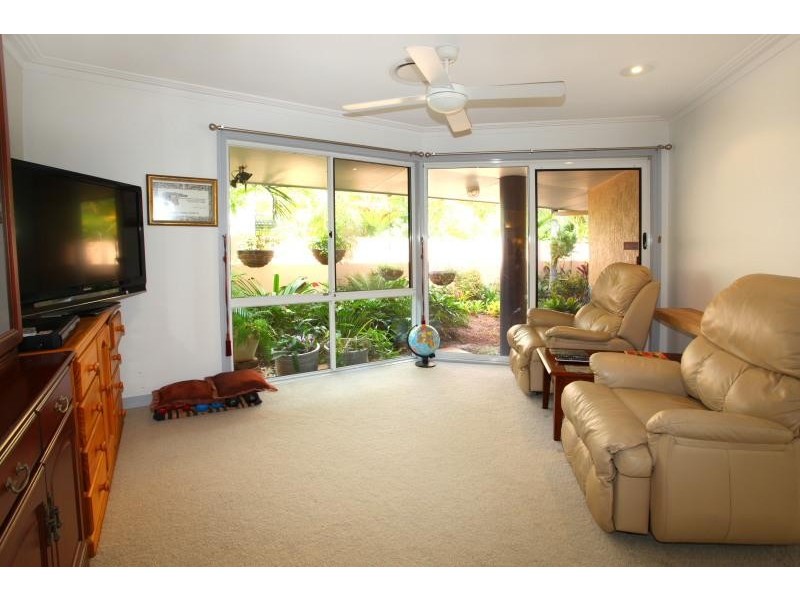 55 Fairway Drive, Clear Island Waters QLD 4226