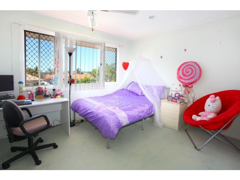 150 Santa Cruz Boulevard, Clear Island Waters QLD 4226