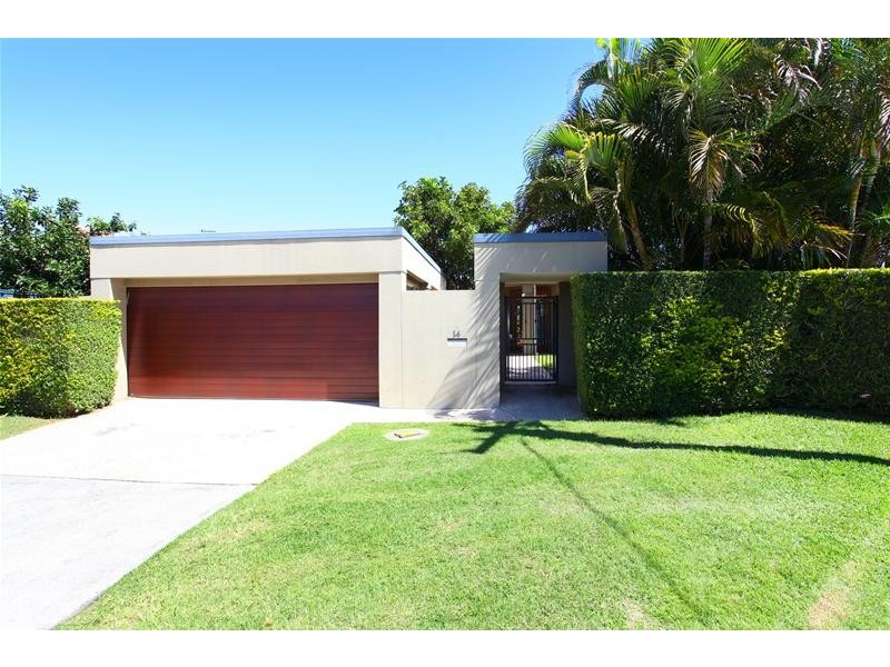 14 Monterey Court, Broadbeach Waters QLD 4218