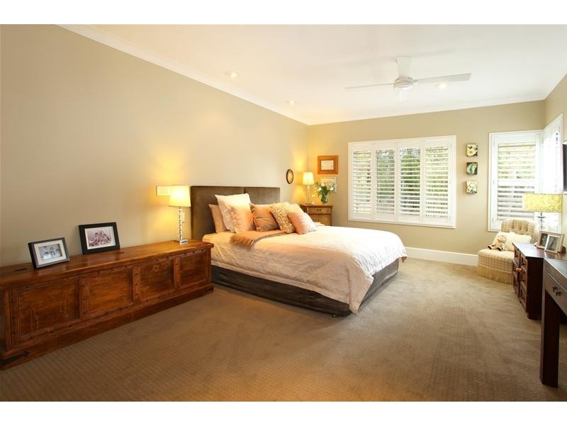 42 Brighton Crescent, Robina QLD 4226