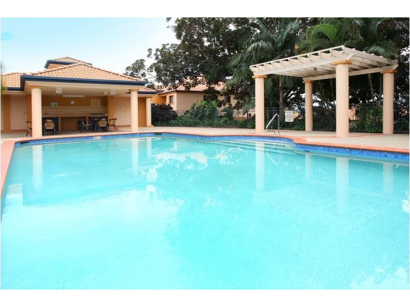 33/85 Palm Meadows Drive, Carrara QLD 4211