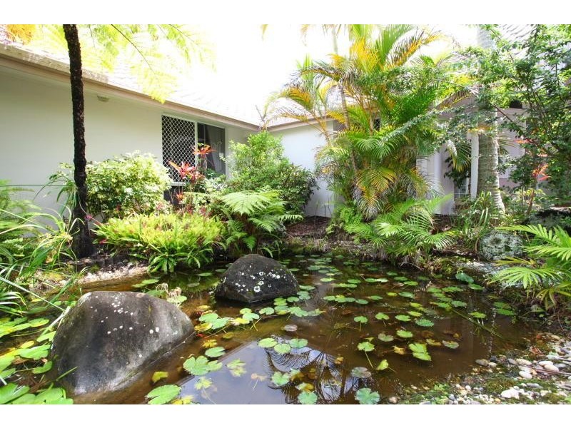 7 Drayton Terrace, Mermaid Waters QLD 4218