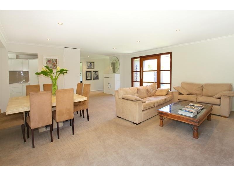 19 Mackay Close, Sorrento QLD 4217