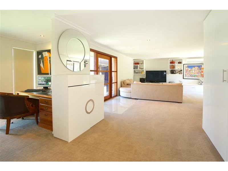 19 Mackay Close, Sorrento QLD 4217