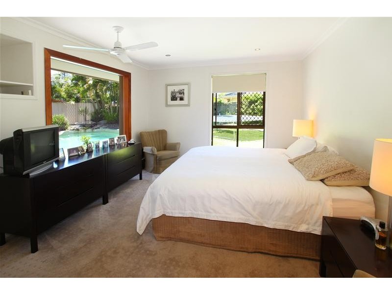 19 Mackay Close, Sorrento QLD 4217