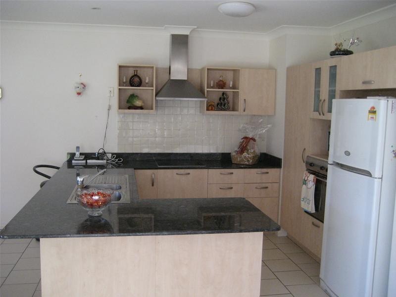 8 Redbud Place, Robina QLD 4226