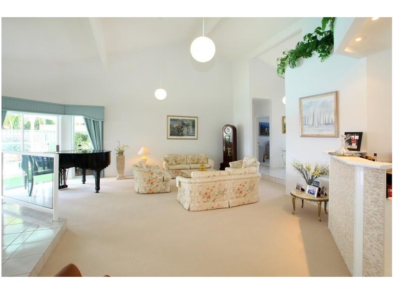 112 Port Jackson Boulevard, Clear Island Waters QLD 4226