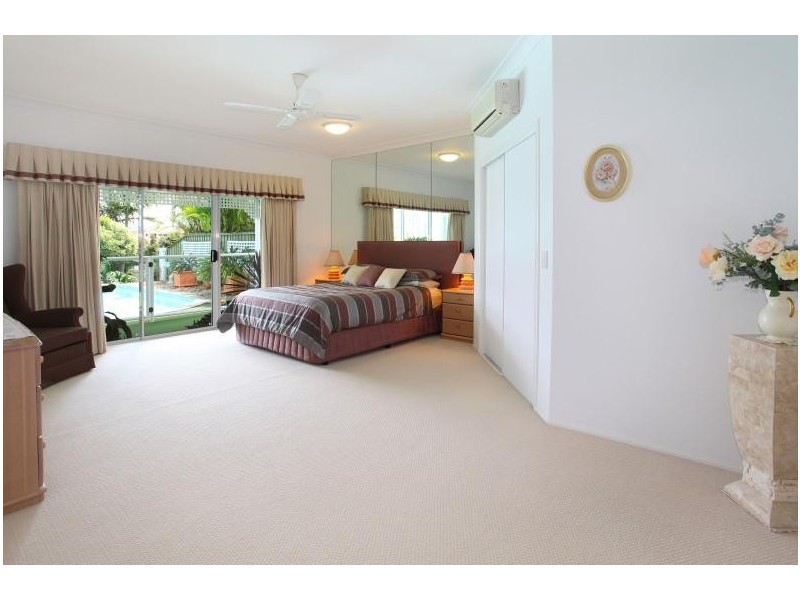 112 Port Jackson Boulevard, Clear Island Waters QLD 4226